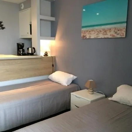 Victoria Surf 703 : Moderne En Centre Ville Avec Piscine