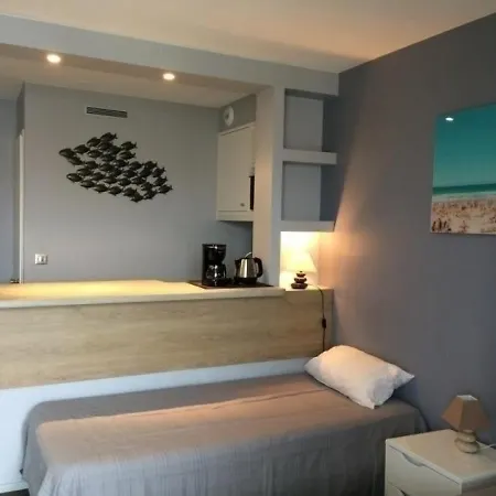 Victoria Surf 703 : Moderne En Centre Ville Avec Piscine